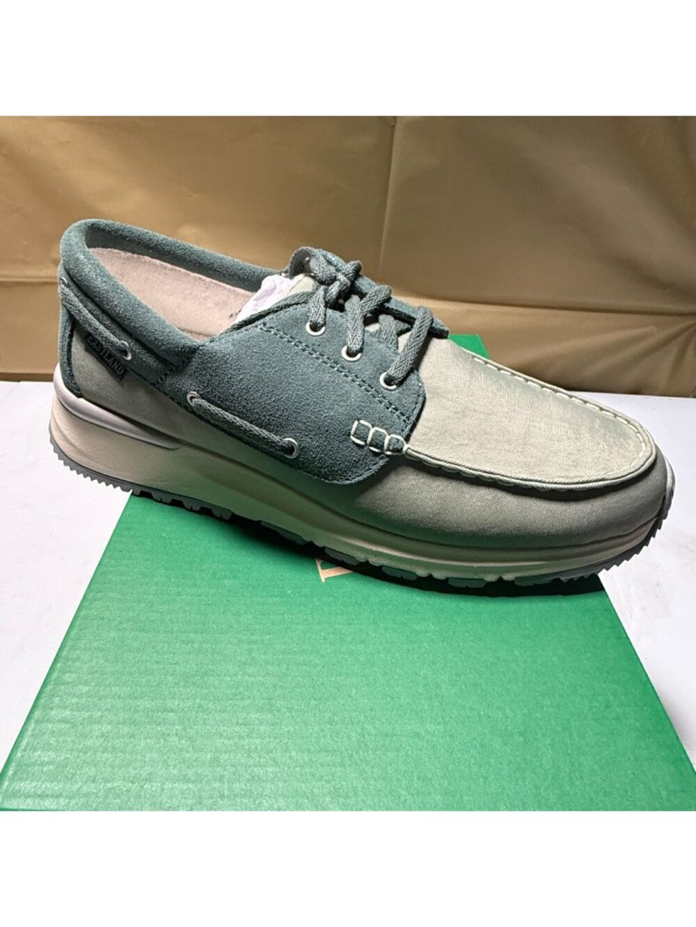 Eastland 1955 Edition Leap Trainer Women’s Flat Shoes Size 8.5 NEW